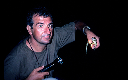 Douglas Adams finds a baby croc from Last Chance to See